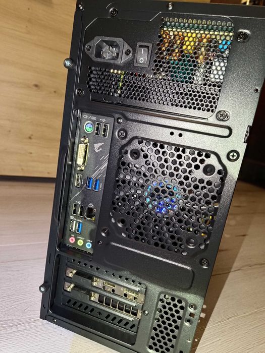 Компьютер на базі Ryzen 5 5600X та GTX 1660 Super