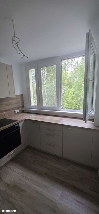 3 Pokoje Po Kapitalnym Remoncie | Szczepin 49,6 M² Jasne, Dwustronne
