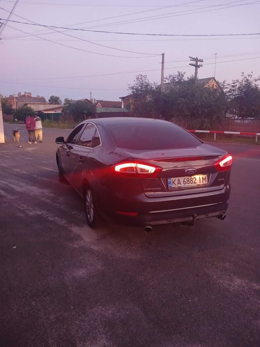 продаеться обмен Ford Mondeo 4 2012