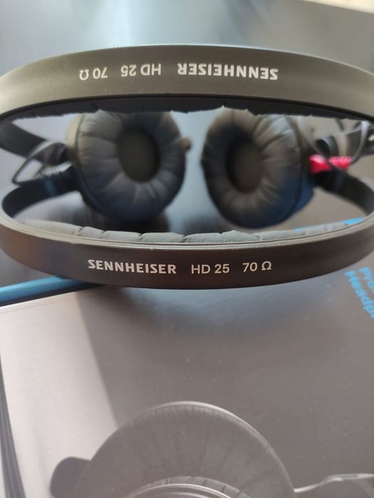 Headphones Sennheiser HD 25