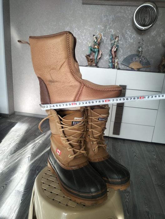 Утеплённые зимние ботинки Snowdog.