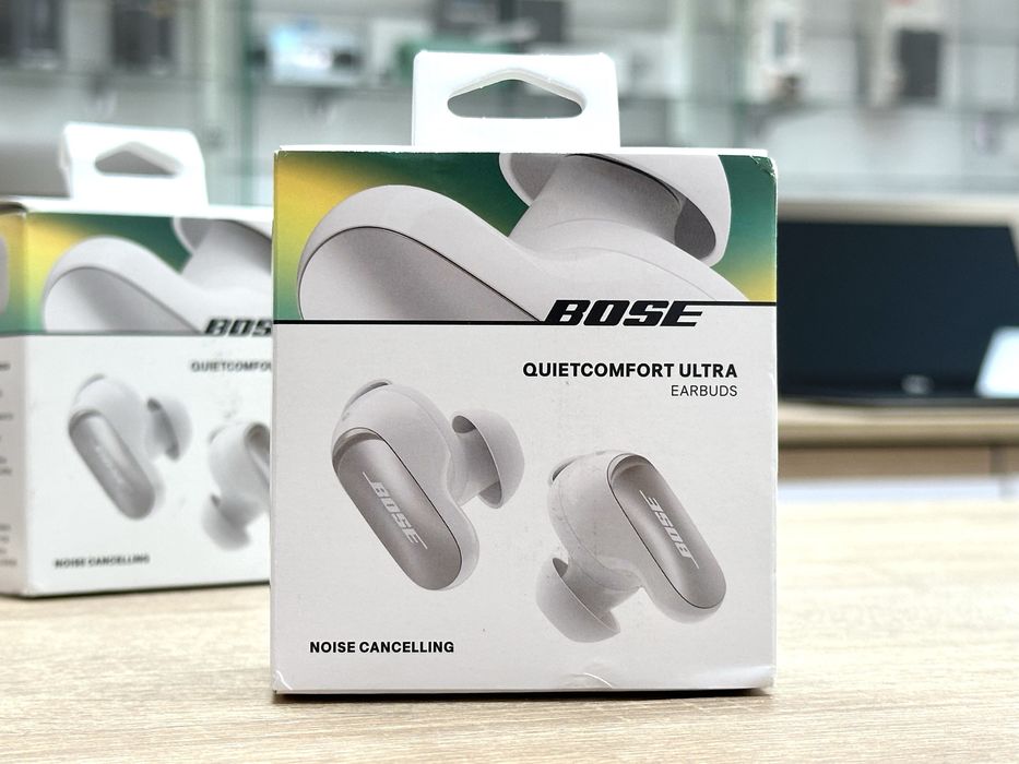 Бездротові навушники Bose QuietComfort Ultra Noise Cancelling Earbuds