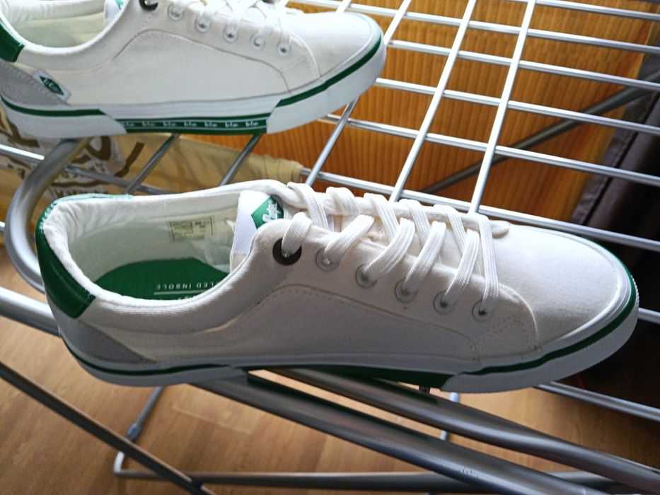 Ténis Lee Cooper "Novas"
