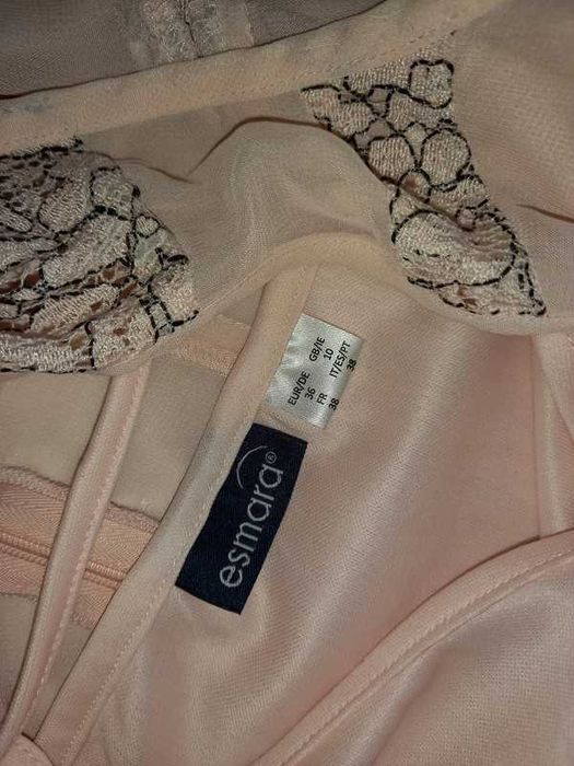 Esmara śliczna delikatna sukienka 158/164/170 M