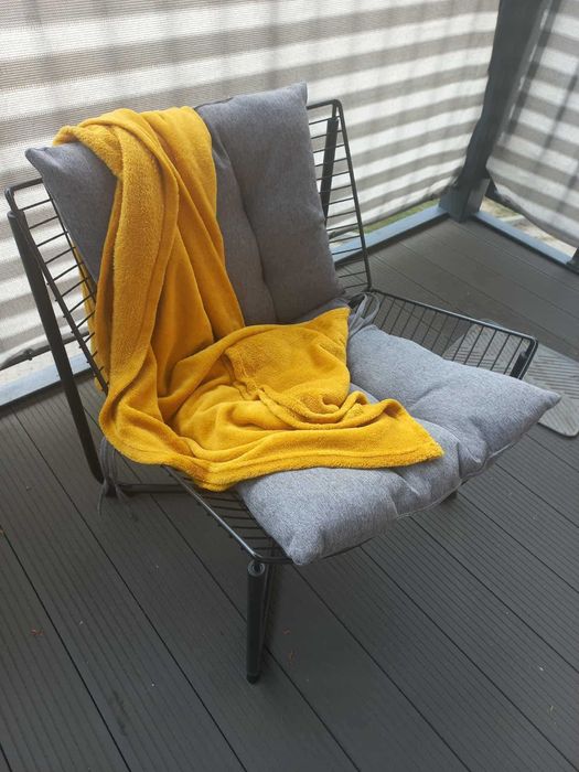 SKÅLBODA fotel czarny Ikea