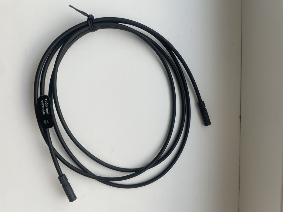 Кабель Shimano EW-SD50 1200мм для Di2