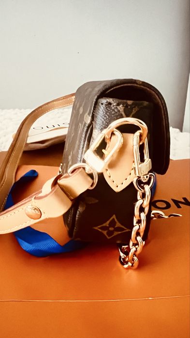 Mala / clutch com duas alças