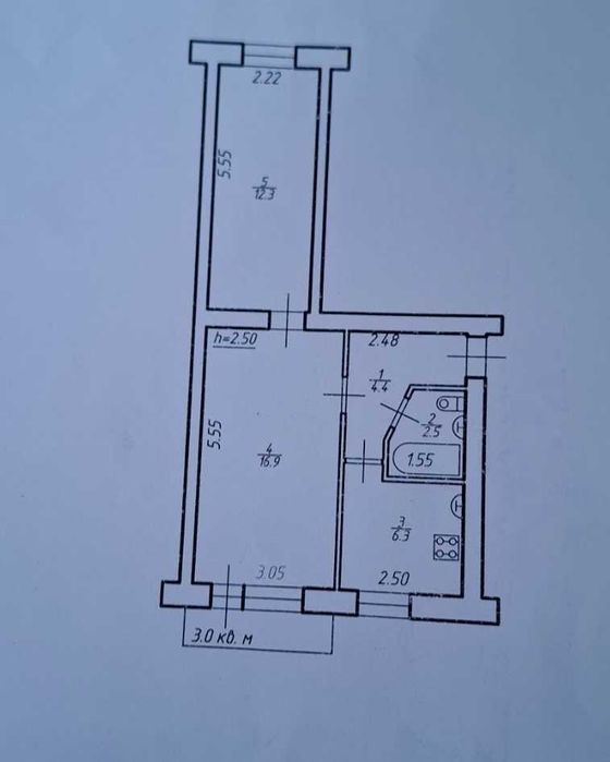 Продається 2 кімнатна квартира в цегляному будинку м.Бурштин