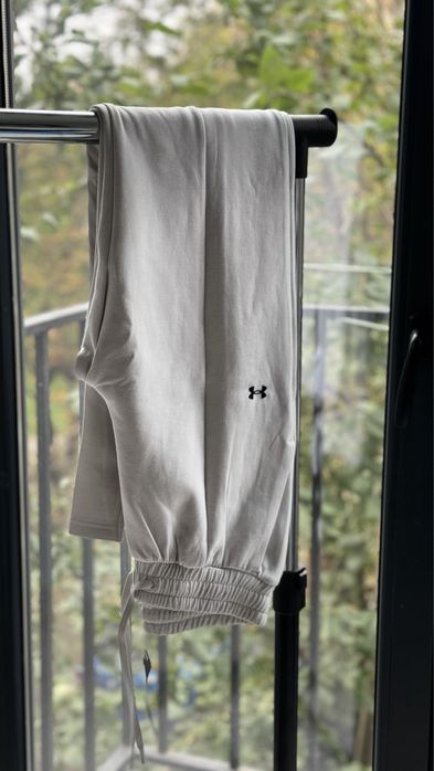 Жіночі джогери Under Armour