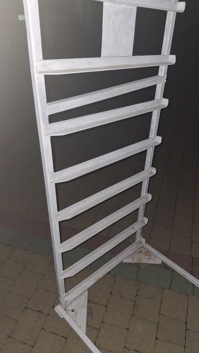 Контейнер стелаж з металу на колесах