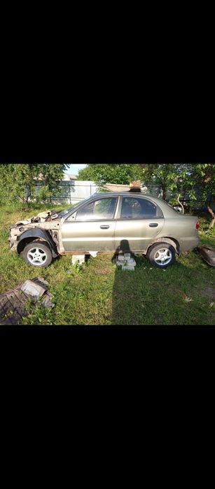 Паливний насосЛанос 1.5 розборка