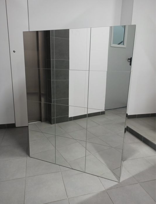 Recepcja lada recepcyjna kosmetyczna lustrzana mała glamour szklana