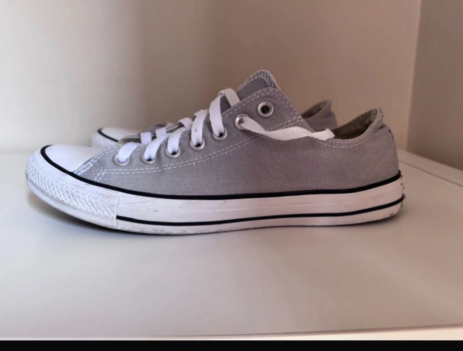 Sapatos Converse 42 Cinzento