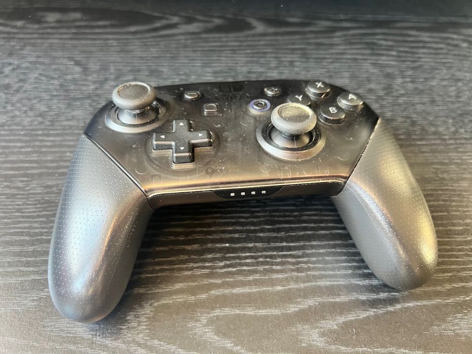 Nintendo Switch Pro Controller