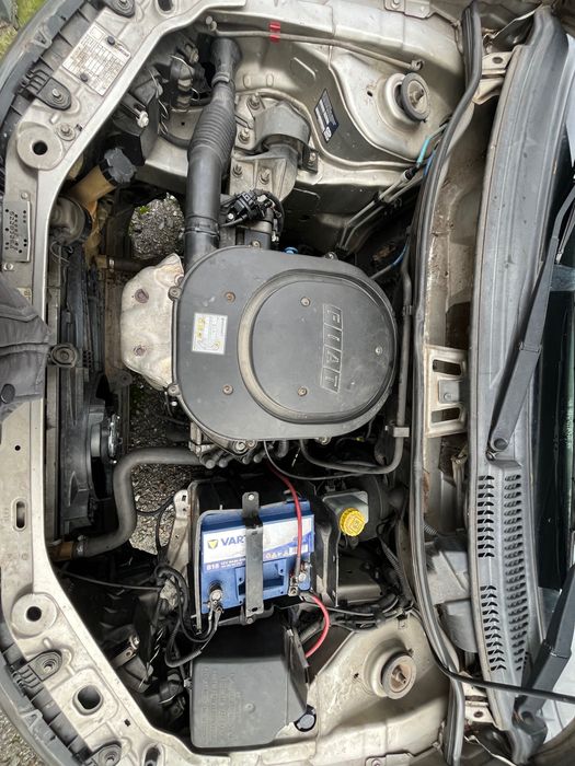 Vendo Fiat Punto ano 2000