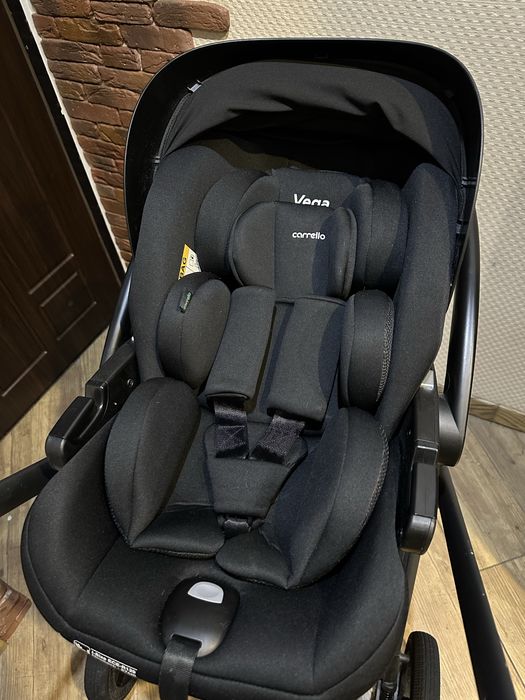 Розкладне автокрісло для немовля Carrello Vega