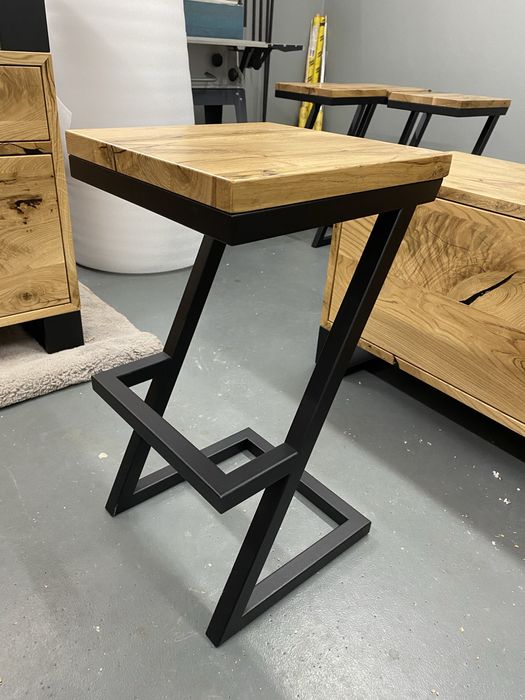 Barek witryna na alkohol metalowy debowy loft