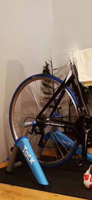 Trenażer rowerowy Tacx + koło