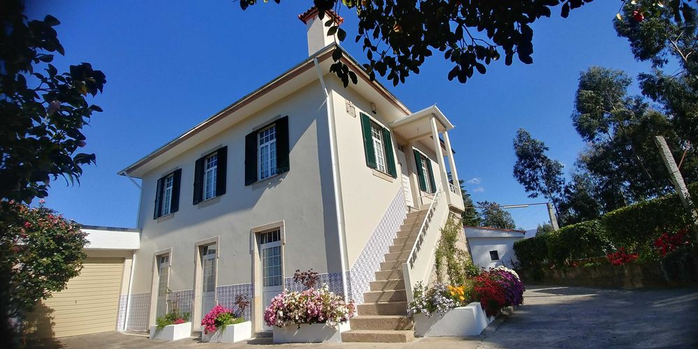 Moradia T4 Isolada com 11.000 m² de Terreno em Mansores, Arouca