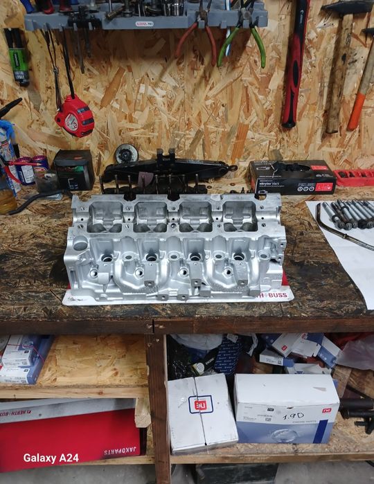 Двигун відкапіталений.1.9 дизель. Трафік,Віваро,Лагуна,Сценік Меган.