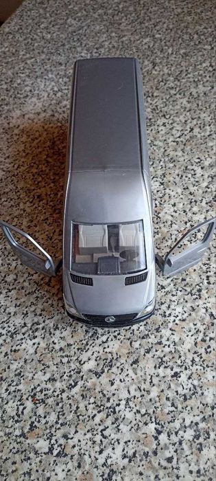 Модель "Mercedes-Benz Sprinter" большой масштаб 1:24 (28 см) серый металлик