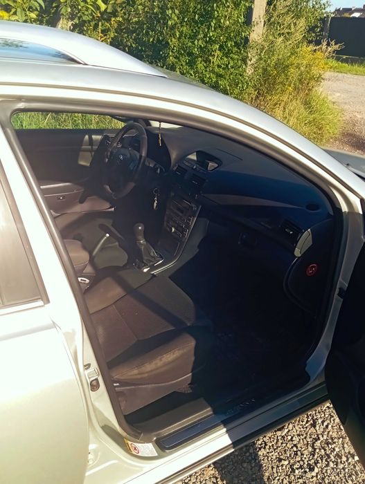 Toyota Avensis 2.0 TDI