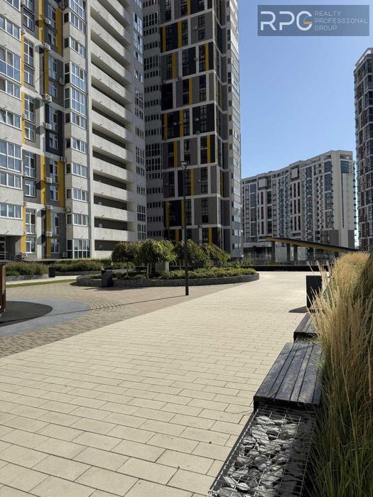 Без %ЖК Русанівська Гавань Продаж великої 2к квартири 87.7 кв.м Видова