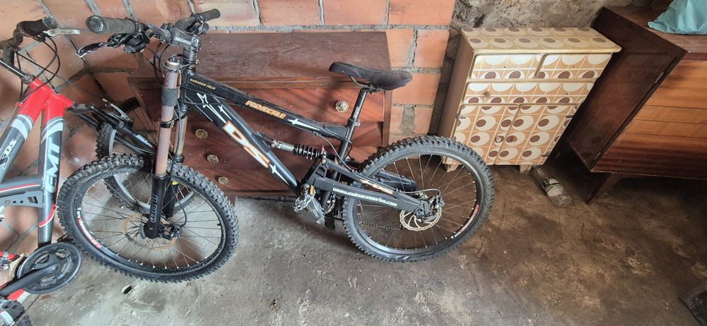 Bicicleta suspensão total 24 v