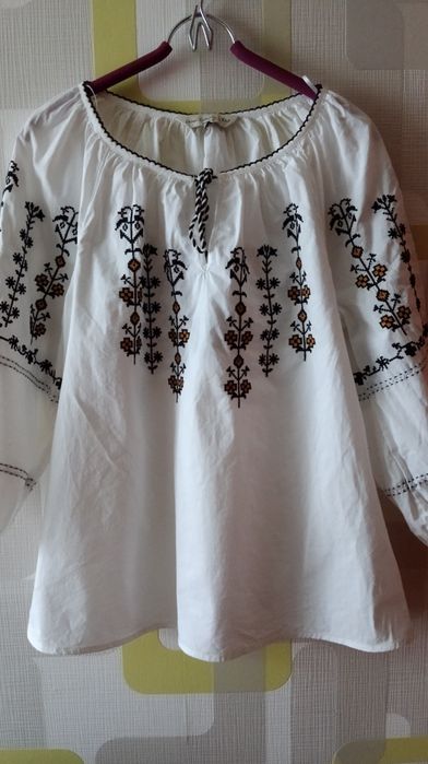 F&F Вышиванка женская s-m