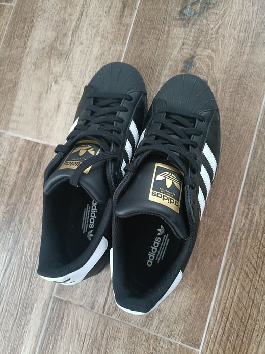 Adidasy superstar