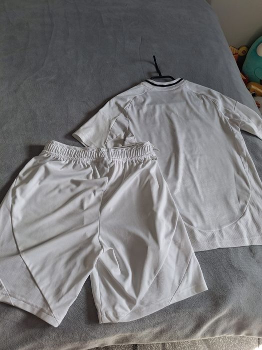 Strój Adidas Realu Madryt  oryginalny