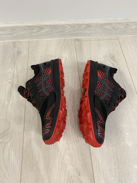 Кросівки Asics Gel-FujiSetsu 3 GTX