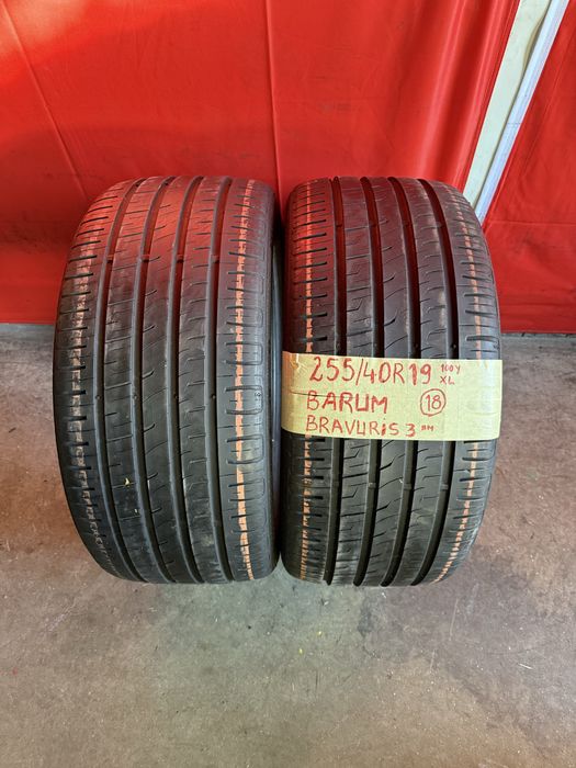 Pneus 255/40/19 Barum Impecaveis