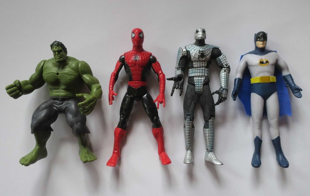 Zestaw 4 szt Hulk, Spiderman Batman itd Marvel Hasbro