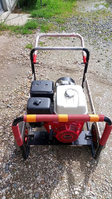 Gerador Honda 7,5 kVA monofásico.