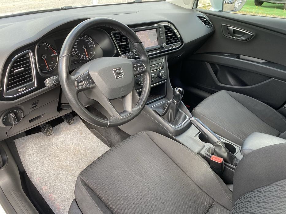SEAT Leon 1.6TDI  110cv - GPS - Nacional