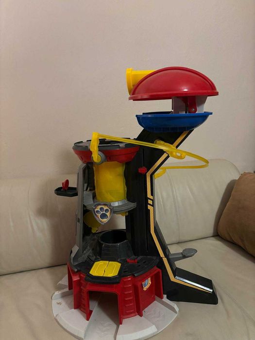 Interaktywna Baza Psiego Patrolu