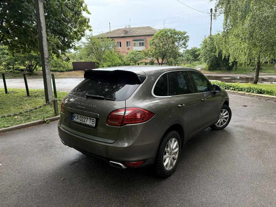 Porsche Cayenne 958 порш каєн