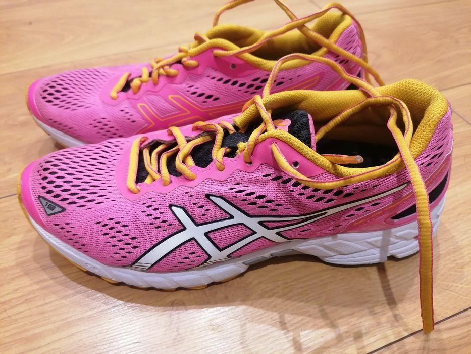 Asics gel trainer 40