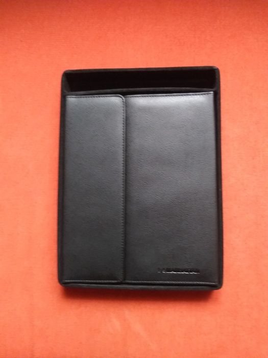 Чохол з клавіатурою для iPad