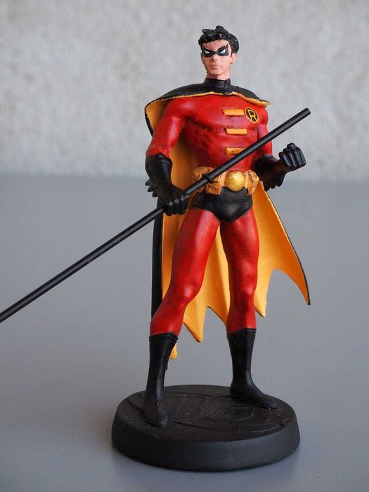Estatueta DC Comics pintada à mão - Robin