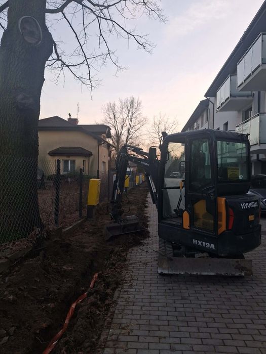 Usługi Koparko-Ładowarką Minikoparką Glebogryzarką Separacyjną Rębak