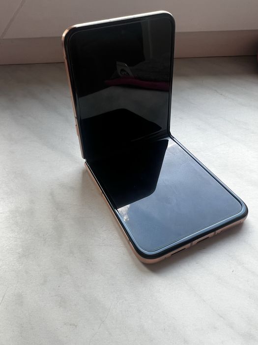 Motorola RAZR 60 Ultra