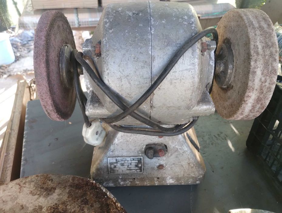 Продам наждак в рабочем состоянии