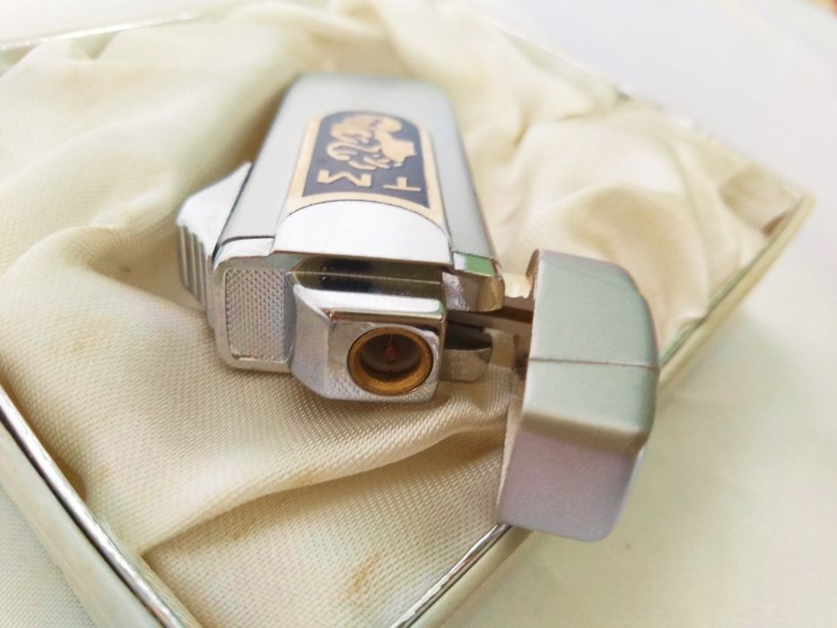 =Зажигалка  газовая с чехлом, турборежимом, новая