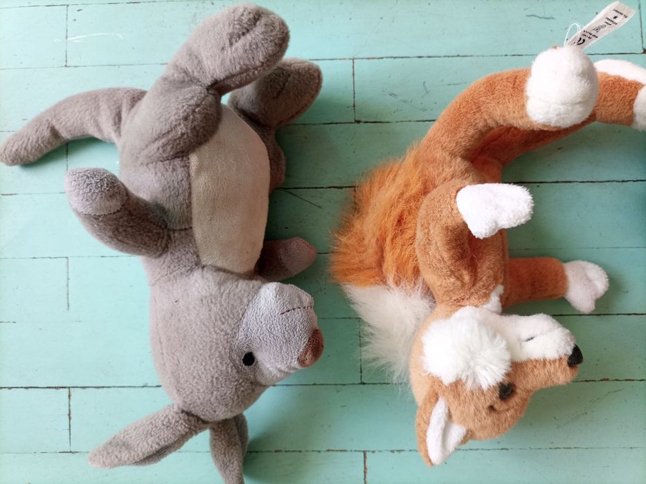 Телепузик півень курча ведмедик заєць  бджілка майя