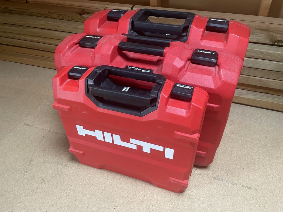 Zestaw pustych walizek HILTI