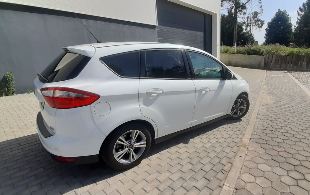 Ford C-Max - Excelente estado
