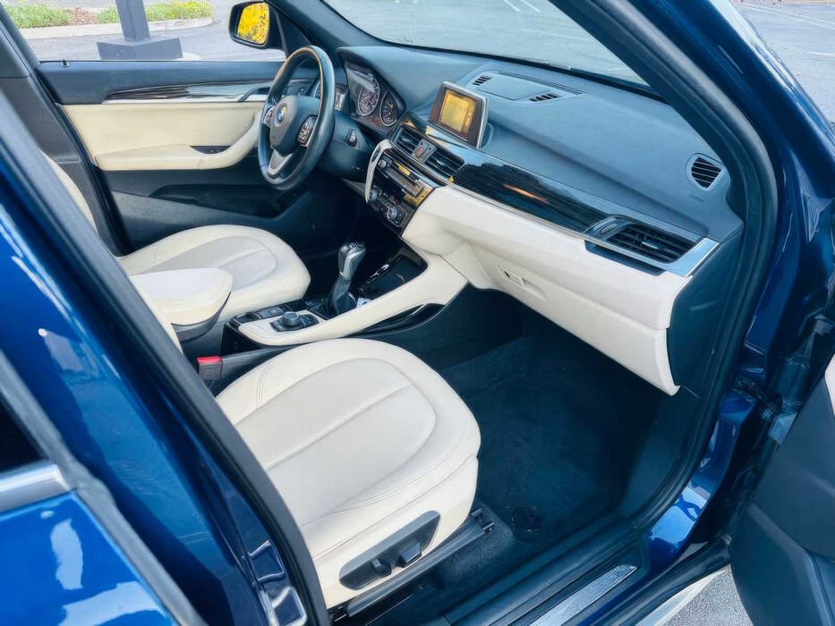 BMW X1 xDrive28i      2016