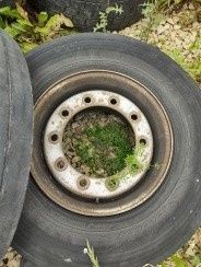 Felgi naczepowe 19.5 z oponami 6 szt